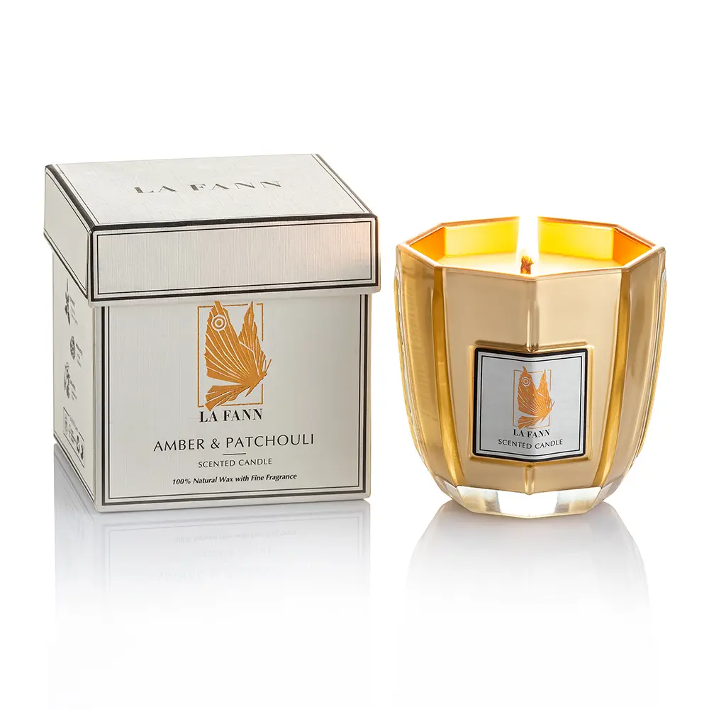 AMBER & PATCHOULI SCENTED CANDLE 1000x1000web